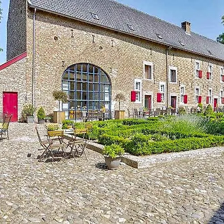 Tranquil In Limburg Hotel 2*